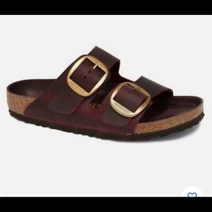 Birkenstock Arizona big buckle sandals